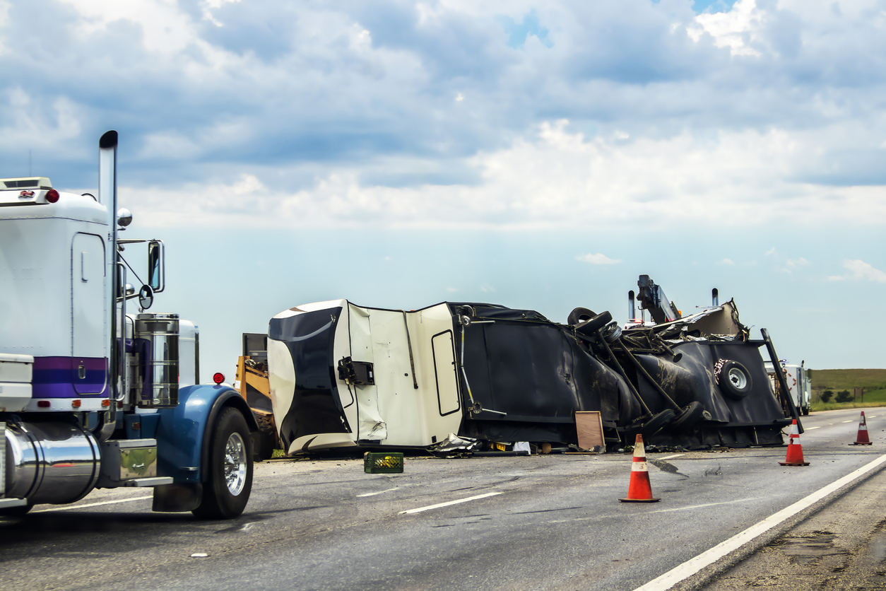 Jackknife Truck Accidents: All You Need to Know